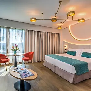 5* Szálloda Barcelo Renacimiento